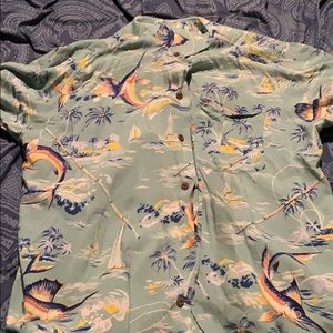 Men’s Polo Hawaiian Styled Button Up Size Large